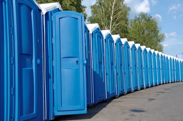 Best Porta potty delivery and setup  in Parsons, TN
